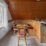Apartma Bor