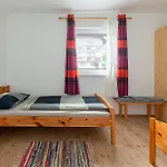 Bor Lägenhet *