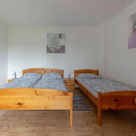 Apartman Bor *