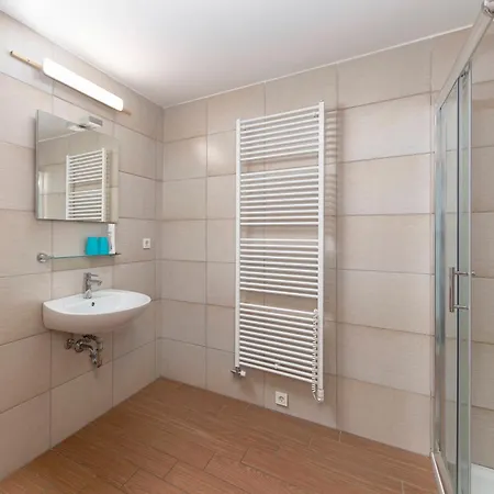 Apartman Bor