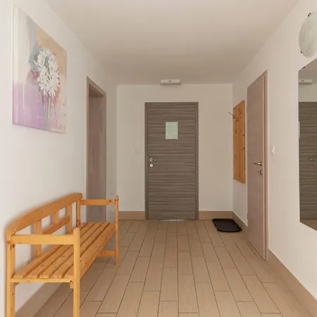 Apartman Bor